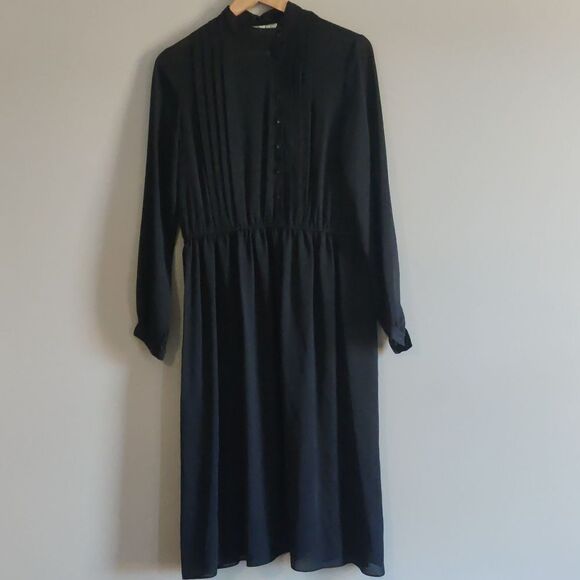 📏 Vintage Pleated Dress - Picture 1 of 5